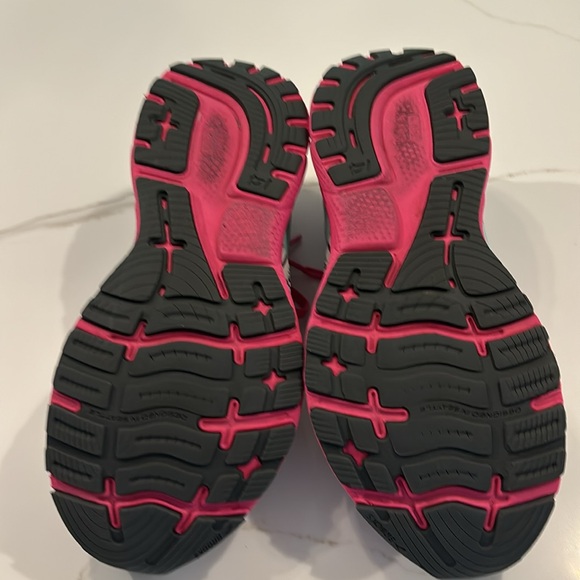 Brooks Women's Ghost 14 Neutral Running Shoe - Picture 8 of 8